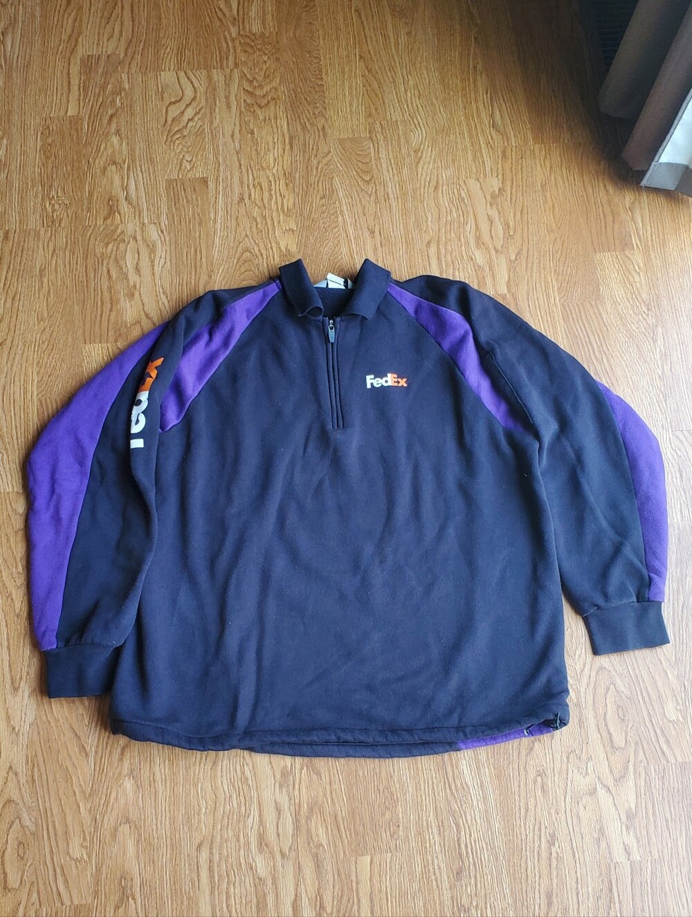 FedEx Quarter-Zip Pullover Long Sleeve Sweatshirt Size M & L